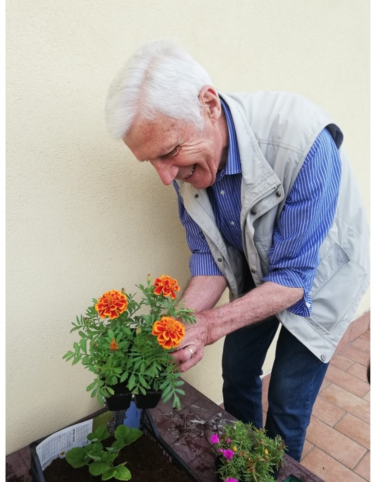 La terra e i suoi fiori e frutta Allegra Brigata